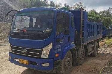 二手南骏汽车 瑞捷D50 220马力 6X2 4.6米自卸车(国五) 前四后四 云内动力二手自卸车 黄牌图片