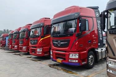 二手东风商用车 天龙旗舰KX 600马力 6X4牵引车(国六) 双驱 康明斯二手牵引车 黄牌图片