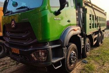 【二手天然气后八轮渣土车】二手天然气后八轮渣土车报价及图片大全