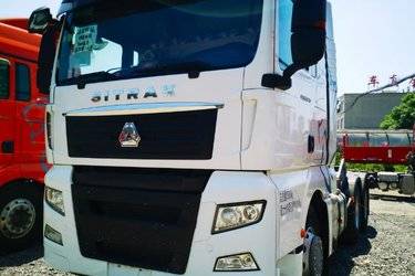 二手中国重汽 汕德卡SITRAK C7H重卡 540马力 6X4牵引车(国五) 双驱 曼二手牵引车 黄牌图片