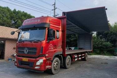 二手东风商用车 天龙重卡 245马力 6X2 9.6米翼开启厢式载货车(国五) 前四后四 雷诺二手载货车 黄牌图片