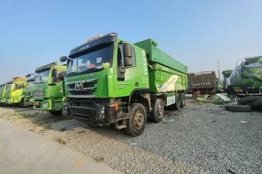 二手上汽红岩 杰狮重卡 430马力 8X4 6.5米自卸车(国五) 前四后八 上汽大通二手自卸车 黄牌图片