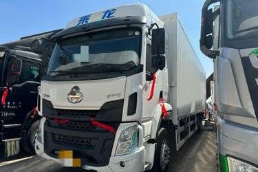 二手东风柳汽 乘龙H5中卡 270马力 6X2 9.6米厢式载货车(国五) 前四后四 玉柴二手载货车 黄牌