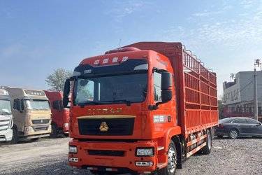 中国重汽 汕德卡SITRAK G5重卡 290马力 6X2 6.8米仓栅式载货车(国六) 前四后四 曼二手载货车 黄牌