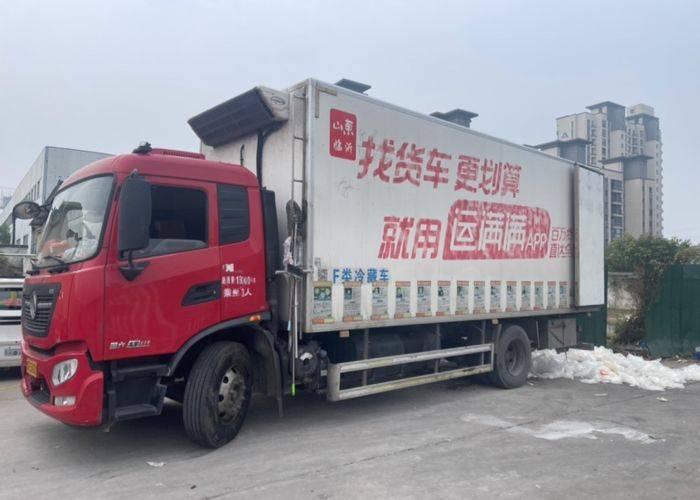 二手东风商用车 210马力 载货车