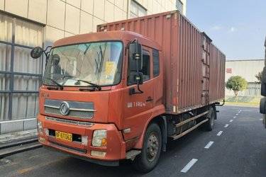 二手东风商用车 天锦KR中卡 绿通版 180马力 4X2 8米厢式载货车(同步器)(国五) 单桥 康明斯二手载货车 黄牌图片