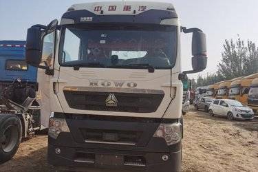 二手中国重汽 HOWO TX重卡 460马力 6X4 牵引车(国六) 双驱 潍柴二手牵引车 黄牌图片