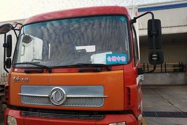 二手东风商用车 天锦中卡 270马力 4X2牵引车(国五) 单桥 东风康明斯二手牵引车 黄牌