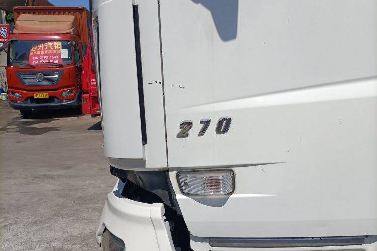 二手东风商用车 270马力 载货车