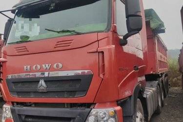 中国重汽 HOWO T7H重卡 440马力 6X4牵引车(3.909速比)(国五) 双驱 中国重汽二手牵引车 黄牌