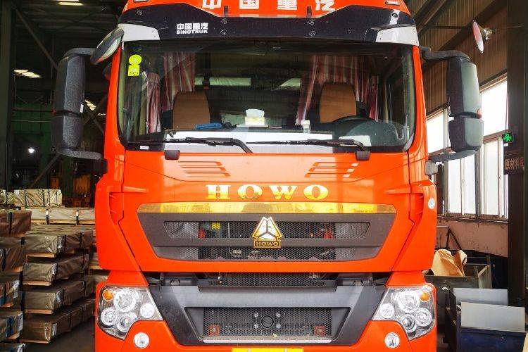 二手重汽豪沃(HOWO) 290马力 载货车