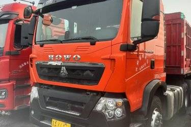 中国重汽 HOWO TX重卡 460马力 6X4 牵引车(国六) 双驱 潍柴二手牵引车 黄牌