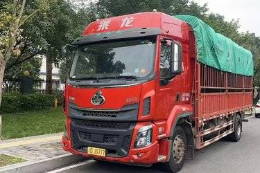 二手东风柳汽 乘龙H5中卡 240马力 4X2 6.8米仓栅式载货车(国五) 单桥 东风二手载货车 黄牌