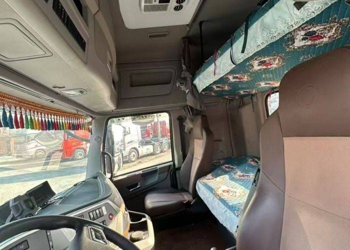 二手东风商用车 600马力 牵引车