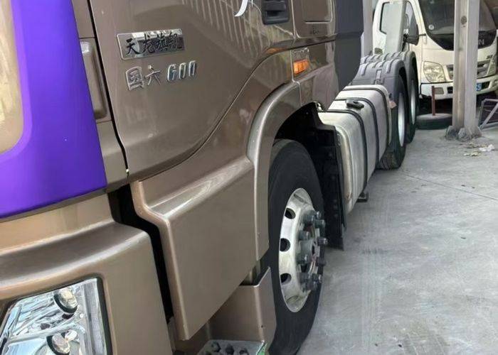 二手东风商用车 600马力 牵引车