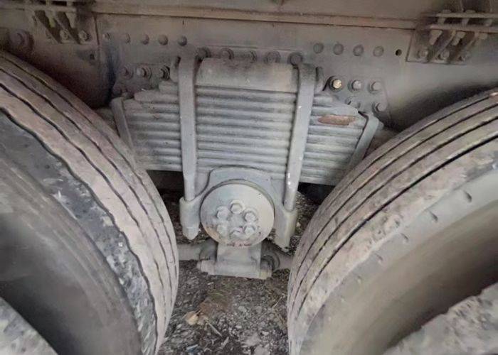 二手青岛解放 460马力 载货车