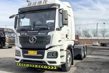 二手陕汽重卡 德龙M3000S 轻量化版 460马力 6X4 LNG牵引车(国六)) 双驱 潍柴二手牵引车 黄牌图片