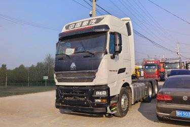 二手中国重汽 HOWO TH7重卡 540马力 6X4 牵引车(国六) 双驱 曼二手牵引车 黄牌图片