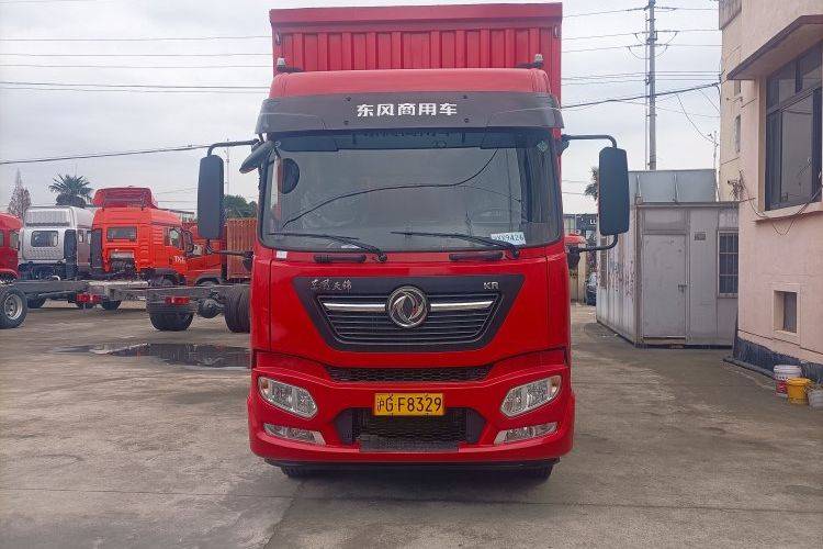 二手东风商用车 240马力 载货车
