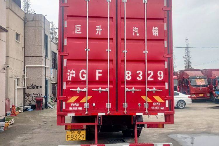 二手东风商用车 240马力 载货车
