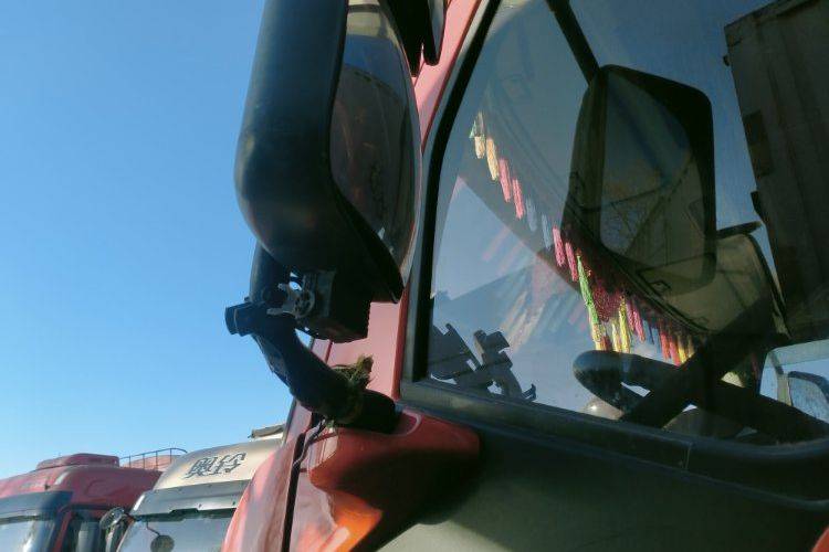 二手一汽解放 240马力 载货车