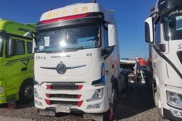 二手东风商用车 天龙旗舰KX 600马力 6X4 AMT自动挡牵引车(国六) 双驱 康明斯二手牵引车 黄牌图片