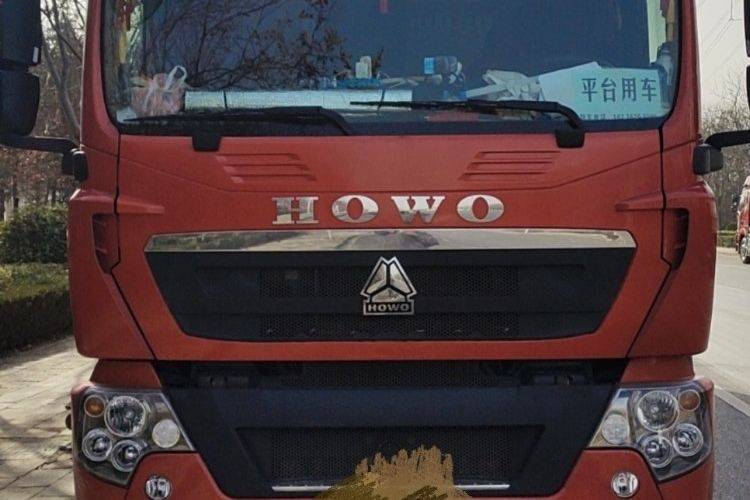 二手重汽豪沃(HOWO) 240马力 载货车