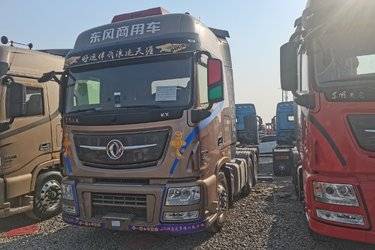 二手东风商用车 天龙旗舰KX 2018款 560马力 6X4牵引车(3.64速比)(国五) 双驱 东风康明斯二手牵引车 黄牌图片