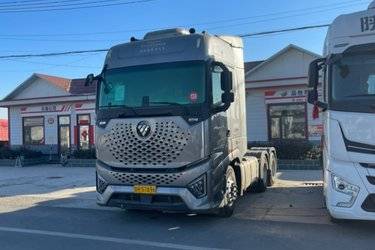 二手福田 欧曼银河 660马力 6X4 AMT自动档牵引车(国六) 双驱 安徽康明斯二手牵引车 黄牌图片