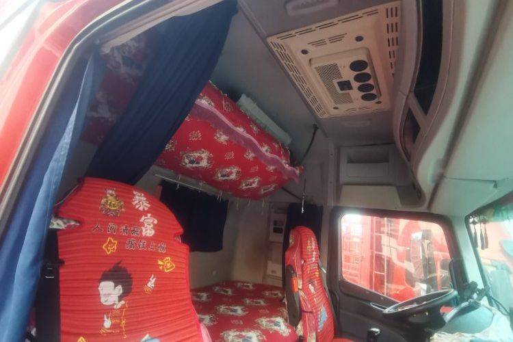 二手欧曼重卡(原福田欧曼) 460马力 载货车