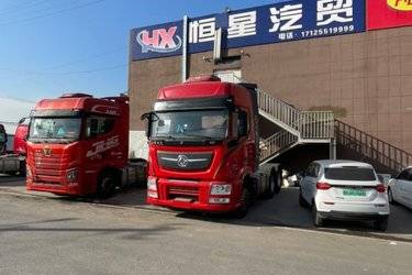 二手东风商用车 天龙旗舰KX 经典版 560马力 6X4 牵引车(国六)(带液缓)(国六) 双驱 雷诺二手牵引车 黄牌图片