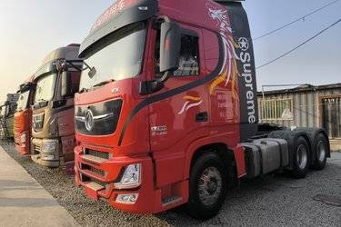 二手东风商用车 天龙旗舰KX 600马力 6X4牵引车(国六) 双驱 康明斯二手牵引车 黄牌图片