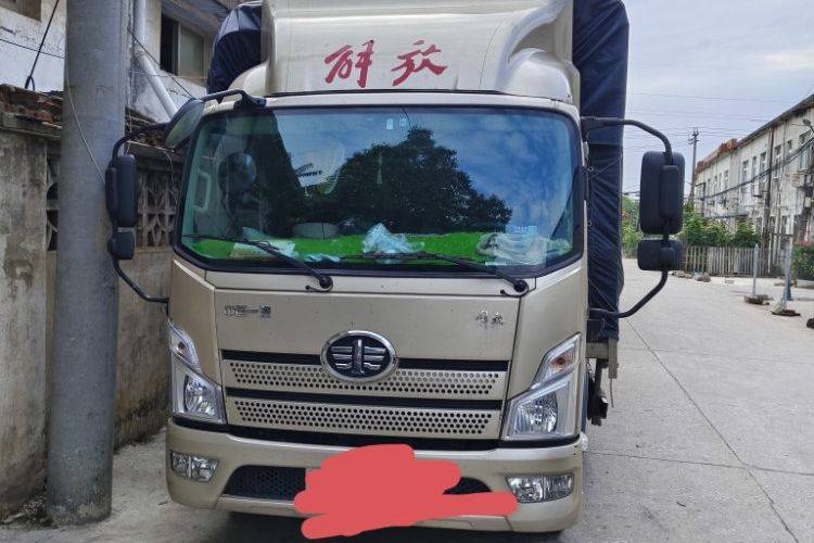 二手一汽解放轻卡 160马力 载货车