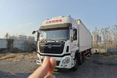 二手东风商用车 天龙VL重卡 292马力 6X2 9.6米厢式载货车(国五) 前四后四 雷诺二手载货车 黄牌