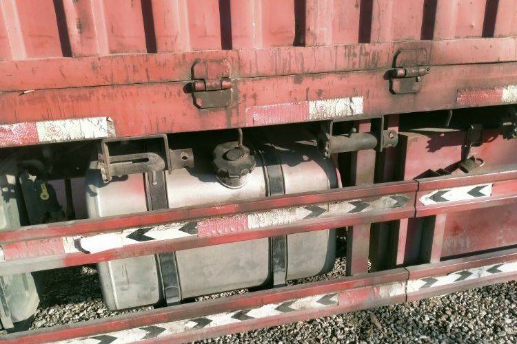 二手陕汽商用车 160马力 载货车