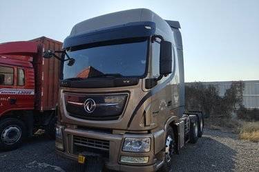 二手东风商用车 天龙旗舰KX 2018款北方版 560马力 6X4牵引车(国五) 双驱 东风康明斯二手牵引车 黄牌