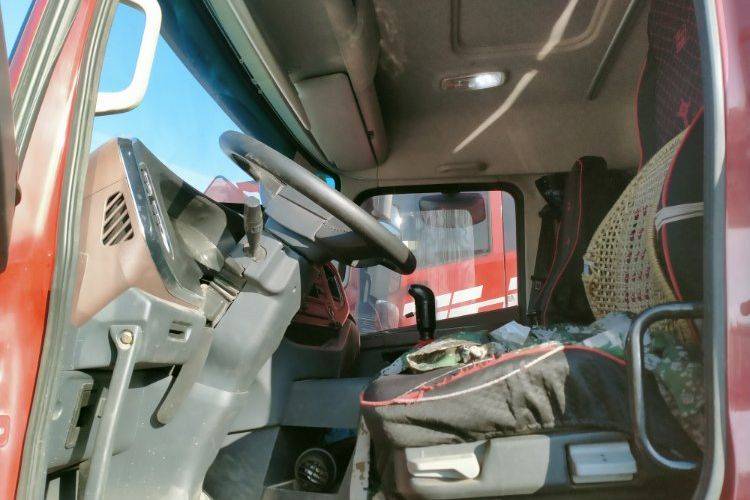 二手陕汽商用车 160马力 载货车
