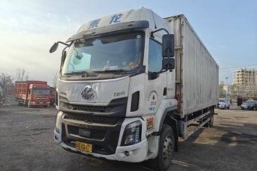 二手东风柳汽 乘龙H5 260马力 4X2 9.7米厢式载货车(国六) 单桥 东风康明斯二手载货车 黄牌