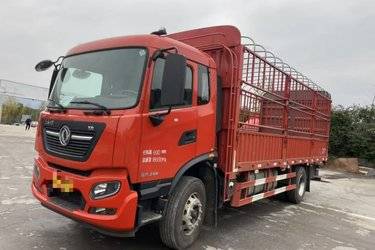 二手东风商用车 天锦KR 舒适版 260马力 4X2 6.8米仓栅式载货车(国六) 单桥 东风二手载货车 黄牌图片