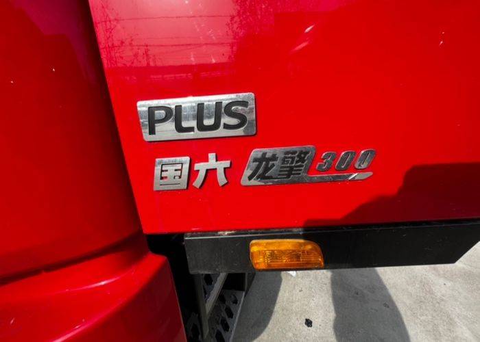 二手东风商用车 290马力 载货车