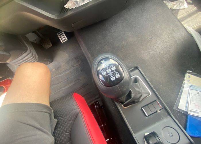 二手一汽解放 280马力 载货车