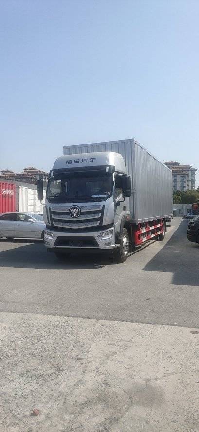 福田欧航 240马力 载货车