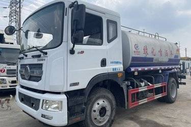 洒水车/喷洒车 东风多利卡 多利卡D9 180 5.8 4X2