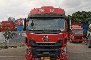 二手东风柳汽 乘龙H5中卡 245马力 4X2 6.8米仓栅式载货车(国六) 单桥 玉柴二手载货车 黄牌