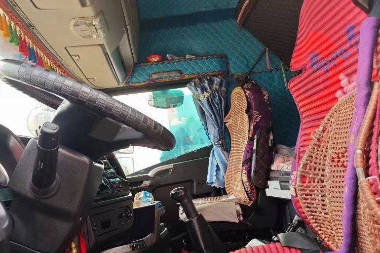 二手青岛解放 0马力 专用车