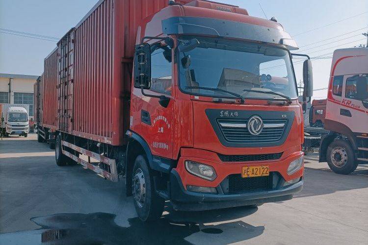 二手东风商用车 245马力 载货车