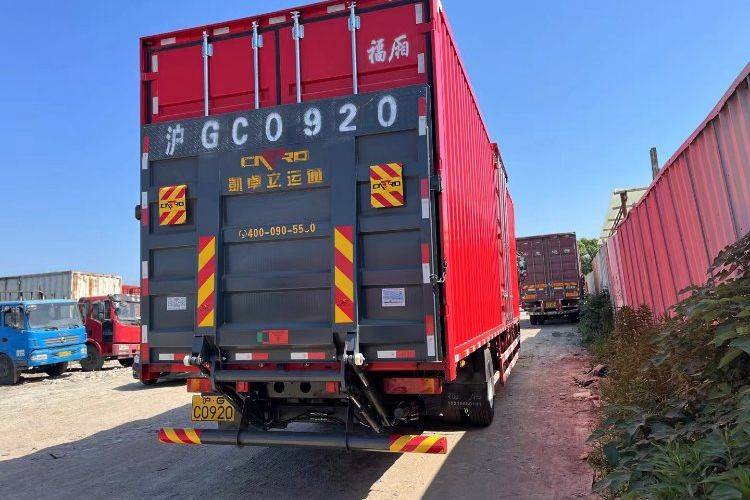 二手东风商用车 240马力 载货车