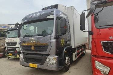 冷藏车 重汽豪沃(HOWO) HOWO TX7 270 6.8 4X2