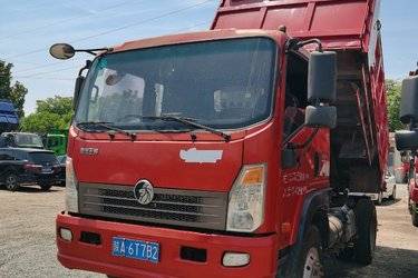 重汽王牌 7系 160马力 4X2 4.14米自卸车(国五) 单桥 玉柴二手自卸车 黄牌