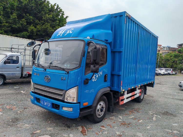 二手一汽解放轻卡 150马力 载货车